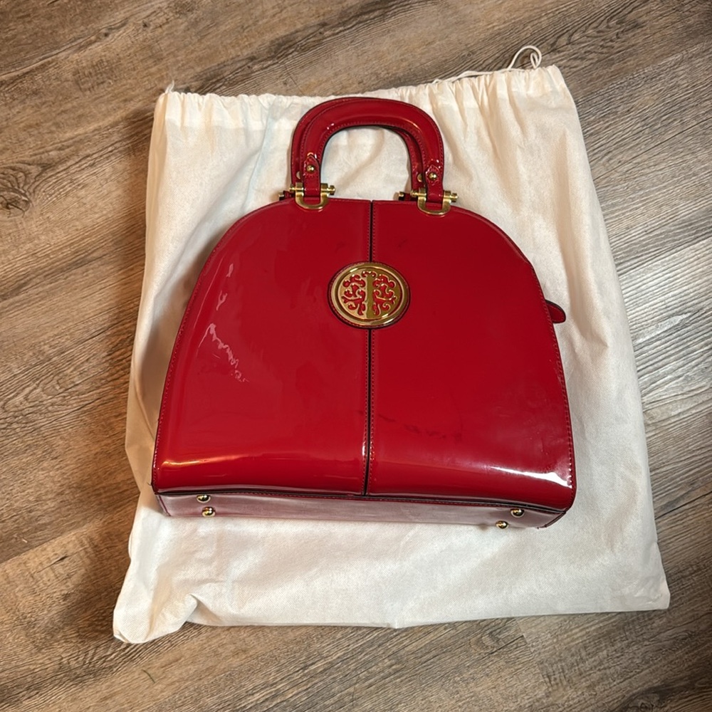EUC Red Patent leather gold accent Ivanka Trump hand bag - Picture 2 of 12